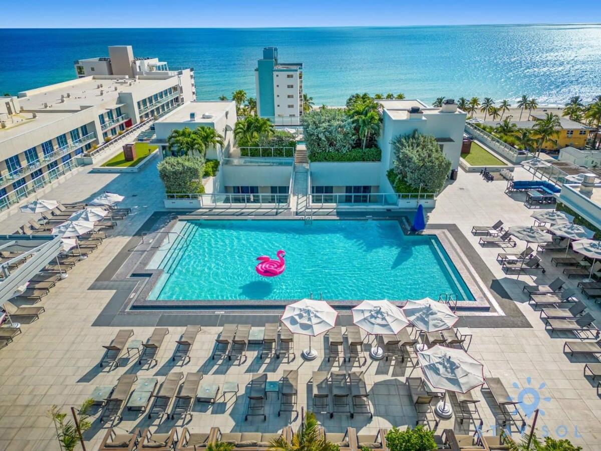 Lx Oasis Beachfront-Rt Infinity Pool Hollywood Eksteriør billede