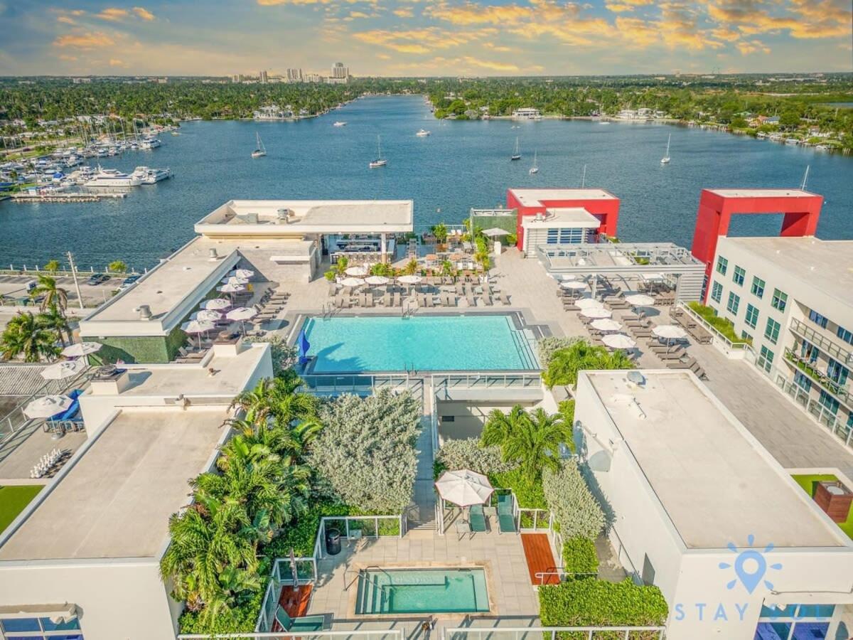 Lx Oasis Beachfront-Rt Infinity Pool Hollywood Eksteriør billede