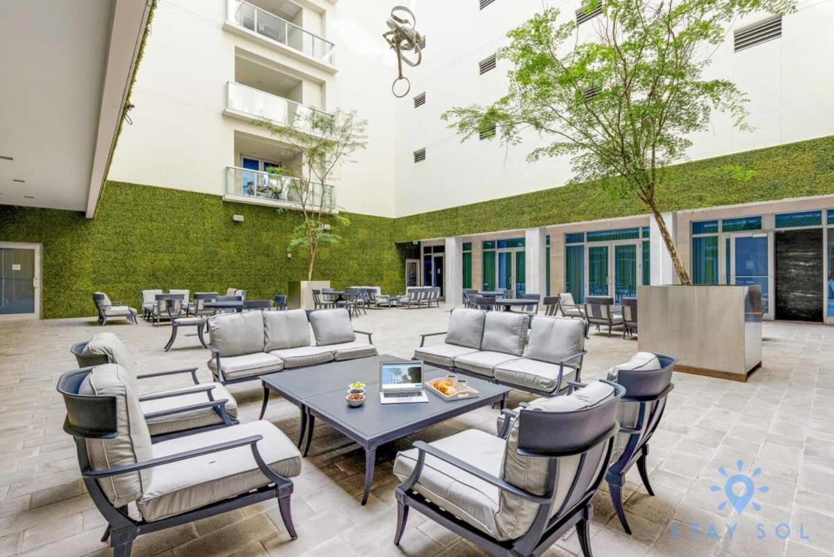 Lx Oasis Beachfront-Rt Infinity Pool Hollywood Eksteriør billede
