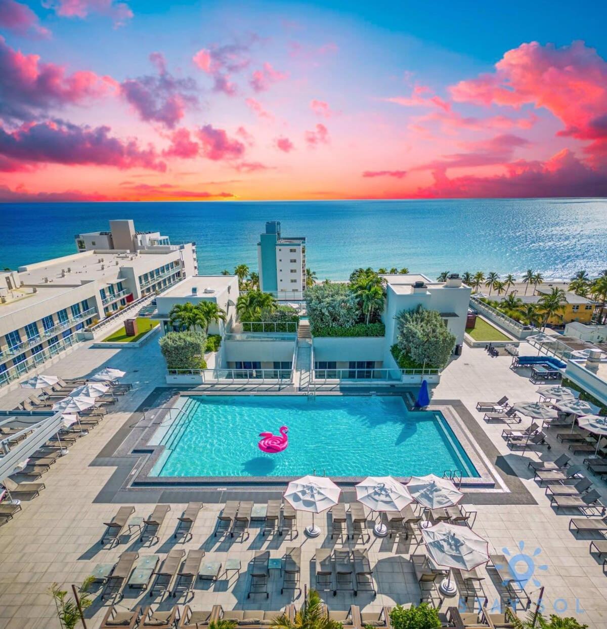 Lx Oasis Beachfront-Rt Infinity Pool Hollywood Eksteriør billede