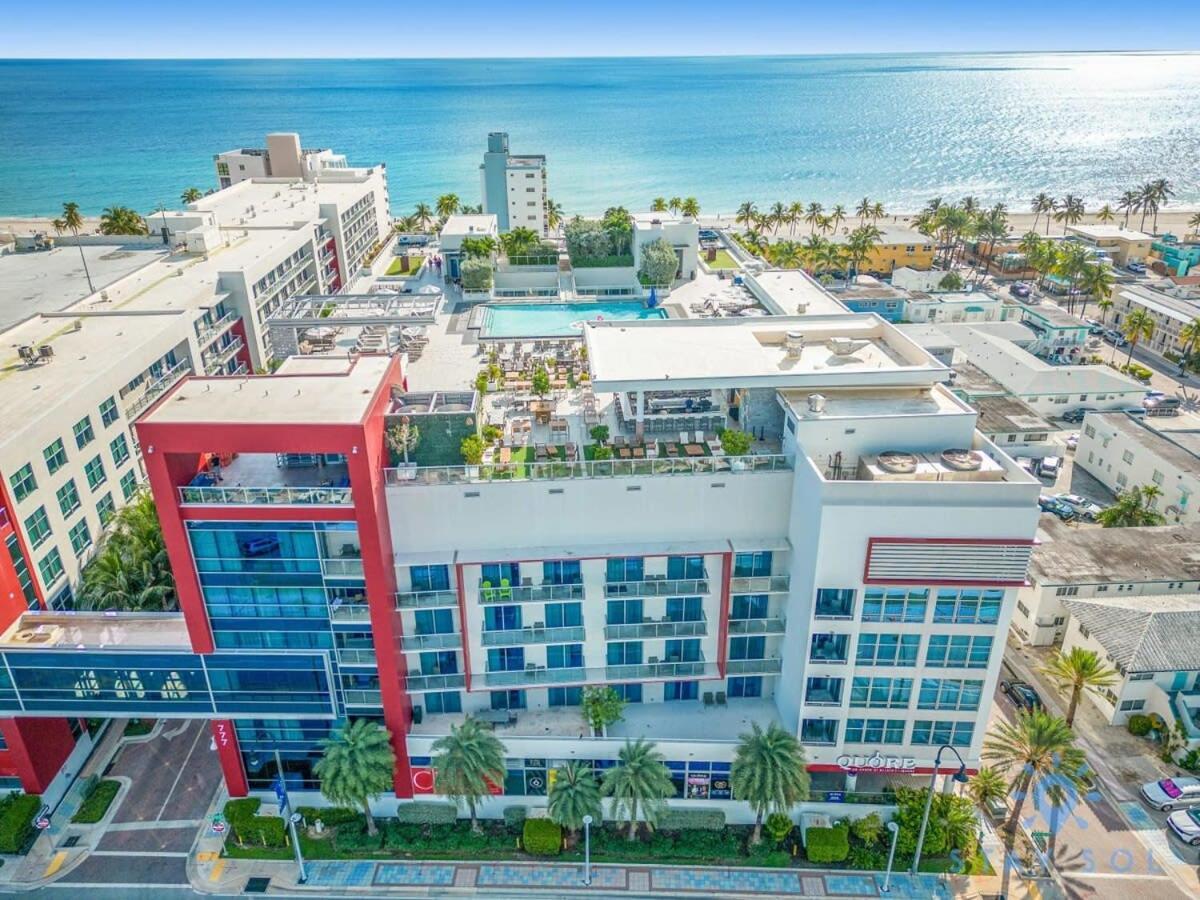 Lx Oasis Beachfront-Rt Infinity Pool Hollywood Eksteriør billede