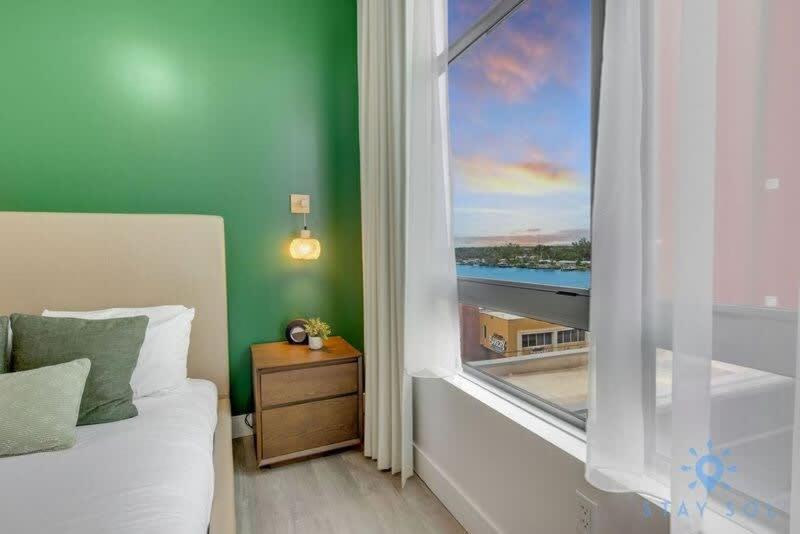 Lx Oasis Beachfront-Rt Infinity Pool Hollywood Eksteriør billede